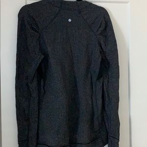 Lulu lemon Gray Chevron Pullover Sweatshirt